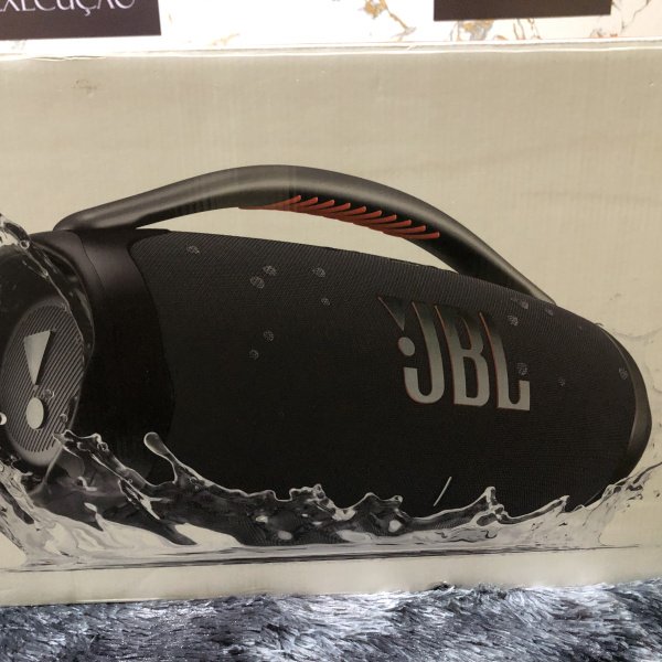 Bombox3 ou 2000 reais no pix